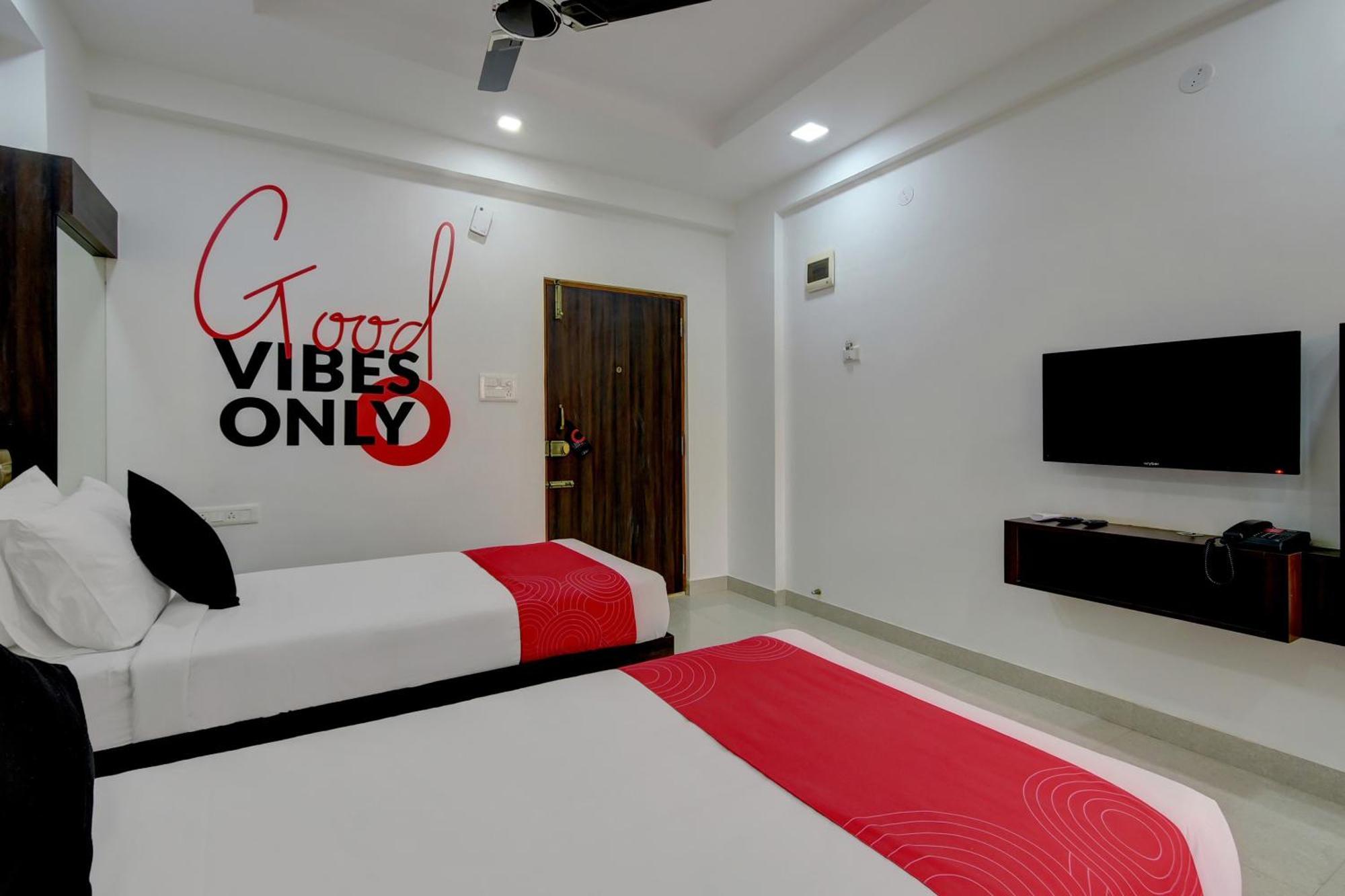 Super Grand Collection O Near Sarjapur Road Near 7D Voyage Hotel Bangalore Exterior photo